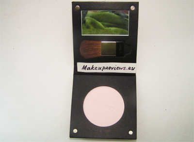 By Terry Beauty Accessory Perfecting Glow Compact Powder