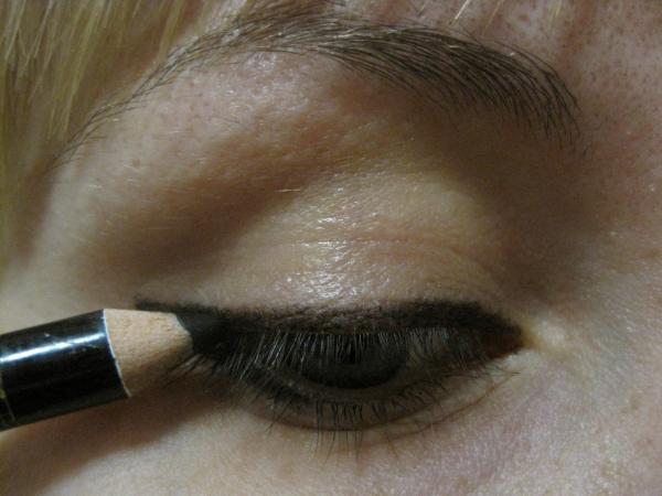карандаш для глаз Malva Professional Pensil