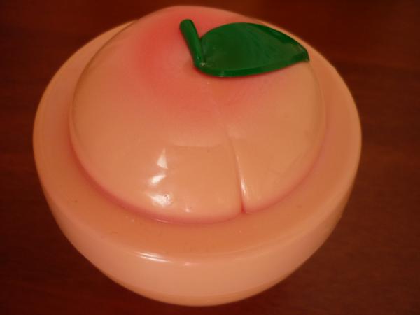 Нежно очищаем кожу персиковой гоммаж-скаткой от Baviphat